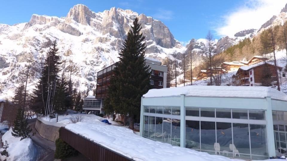 Hotel Regina Terme Leukerbad Exteriér fotografie
